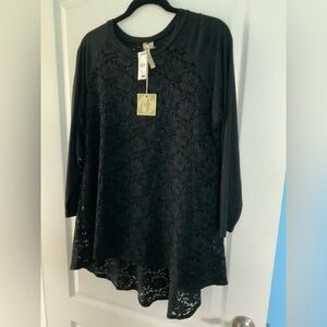NWT Comfy USA Black Lace Tunic hi/low Top